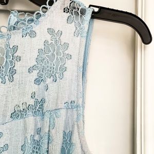 Sleeveless baby blue dress